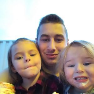 Meet your Posher, Evin